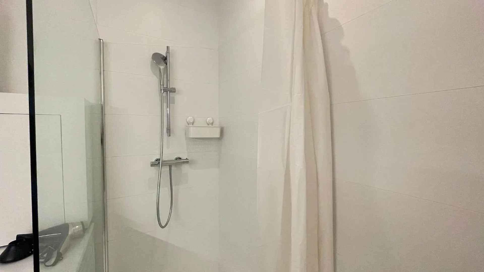 Oneluxstay Near Antwerp Central Apartamento