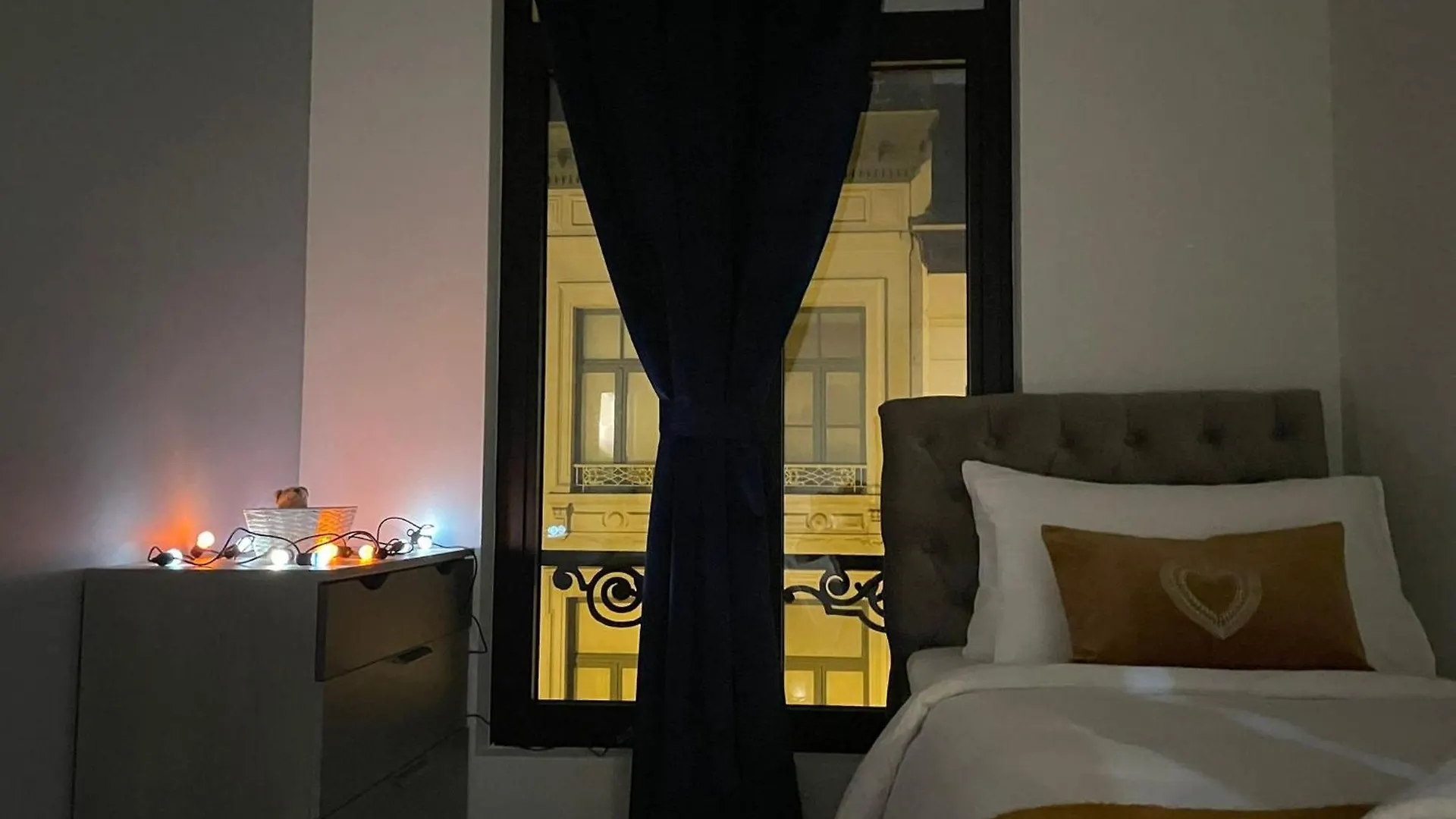 Oneluxstay Near Antwerp Central 0*,  Bélgica