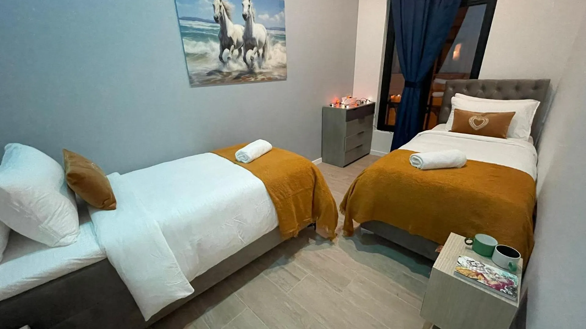 Oneluxstay Near Antwerp Central 0*,  Belgie